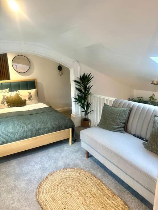 Cosy Stylish Studio Apartment Trowbridge Buitenkant foto